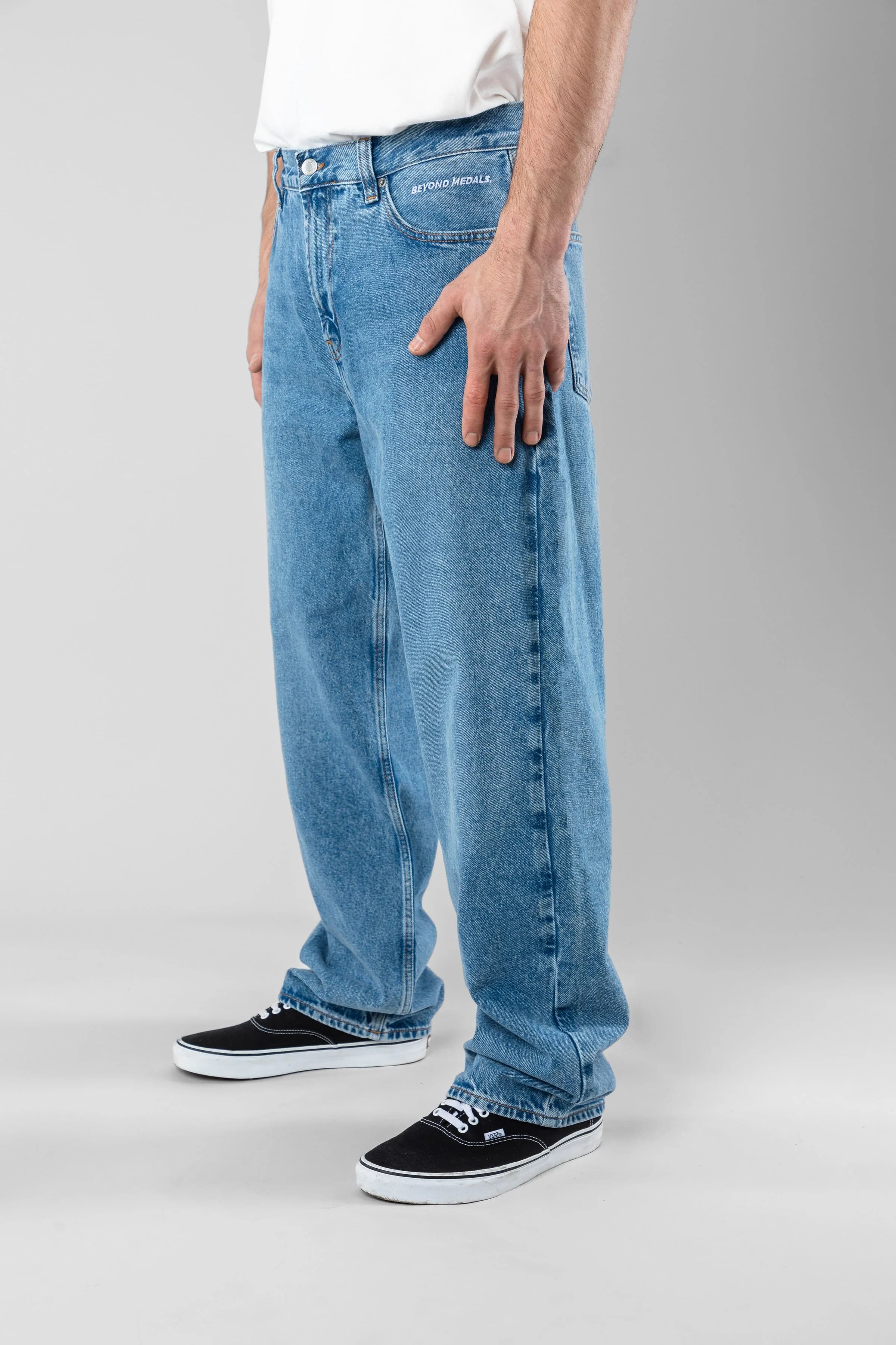 Loose Jeans